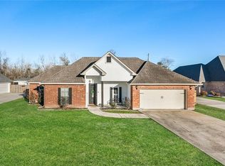 11299 Copper Hill Dr, Hammond, LA 70403