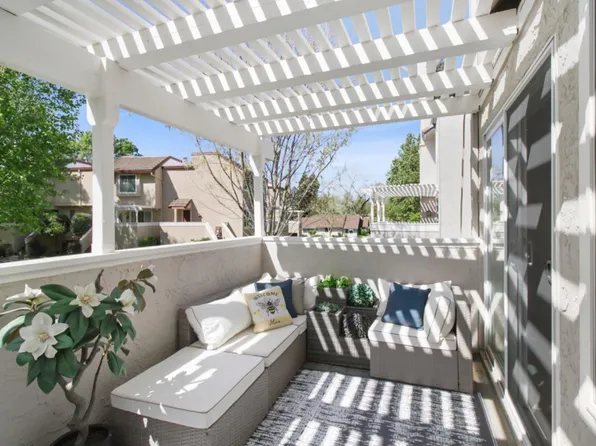 3038 Swallows Nest Dr, Sacramento, CA 95833