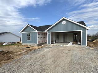 1085 Penick Rd, Lebanon, KY 40033