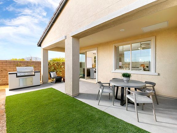 Bellwood Model Backyard