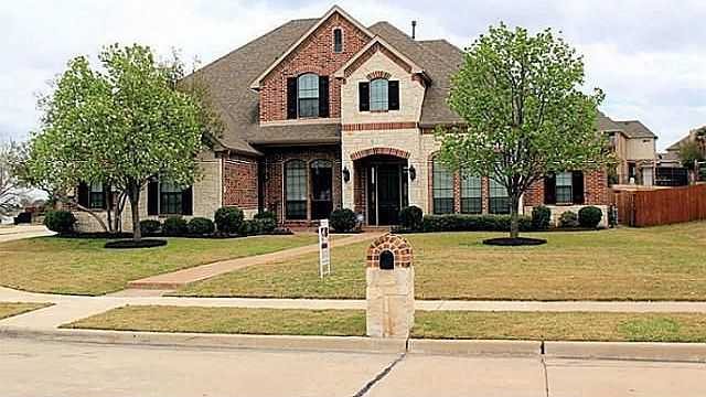 1st image of 4206 Lauren Ln