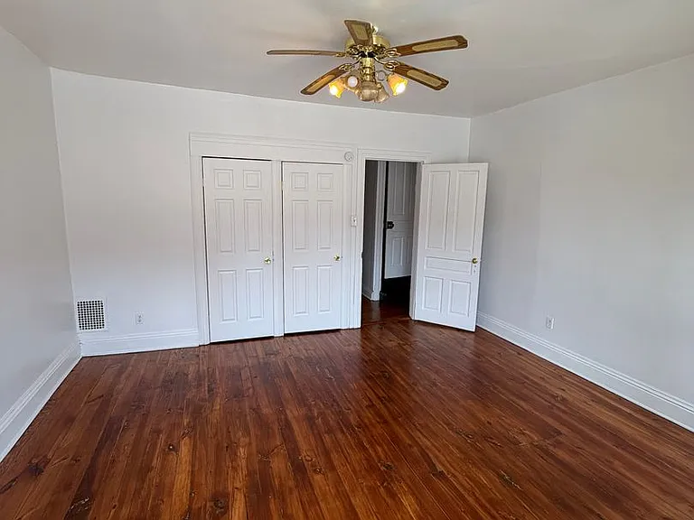 835 Linden Ave — Photo 21