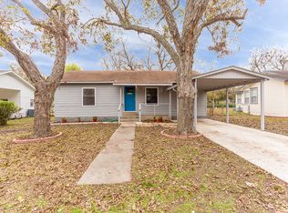404 Mitchell Ave, Schertz, TX 78154