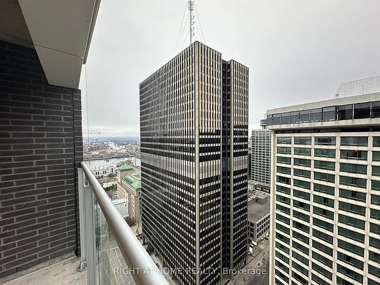 340 Queen St #2307 — Photo 1