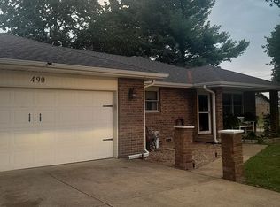 490 N Rechow Ave, Bolivar, MO 65613