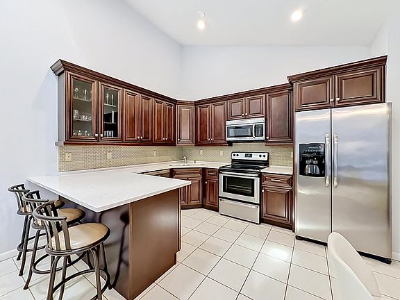 5th image of 9695 Boca Gardens Parkway #B