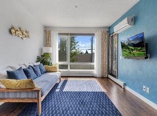 607 N 17th Ave NW #205, Calgary, AB T2M0N6