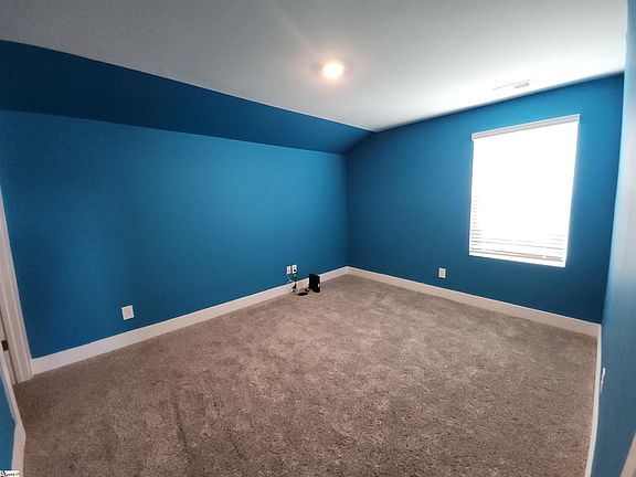 4th image of 159 Bromes Way