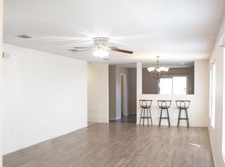233 Chalk Mountain Dr, Everman, TX 76140
