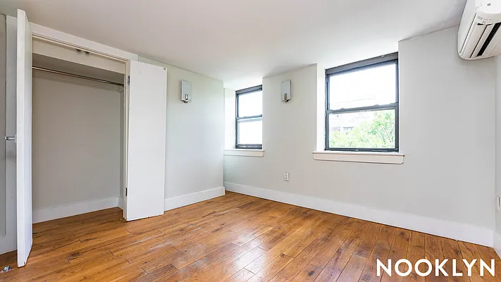 Rented by Nooklyn NYC LLC | media 32