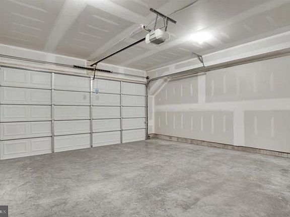 4th image of 1328 Ricketts Rd