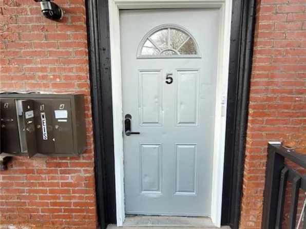 (undisclosed Address), Poughkeepsie, NY 12601