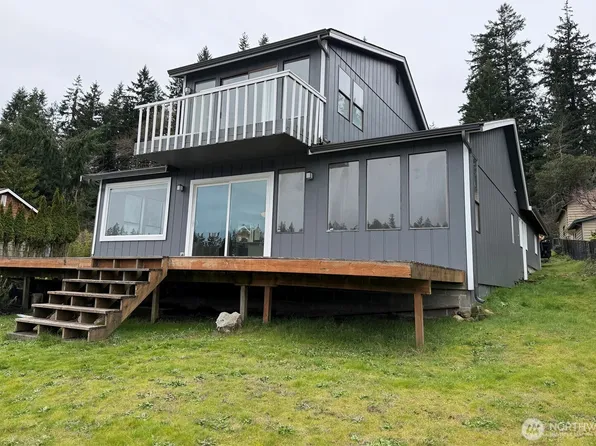 3603 Forest Beach Drive NW, Gig Harbor, WA 98335
