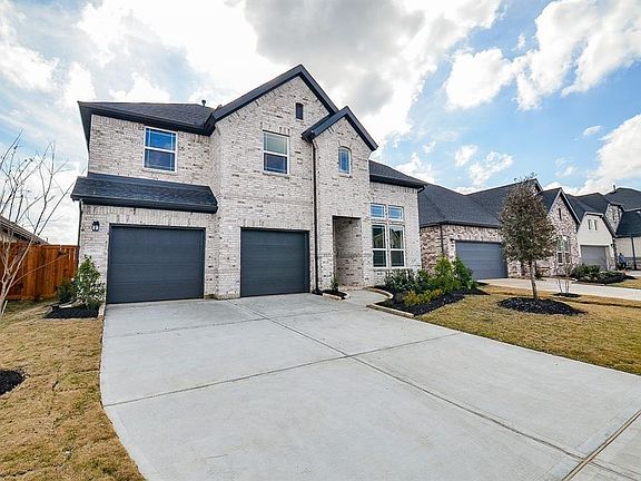 3rd image of 31911 Sky Ridge Ln
