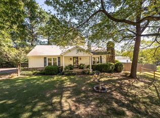 200 N Sanga Rd, Cordova, TN 38018