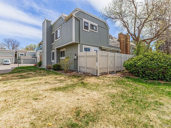 2nd image of 2931 S Lansing Way