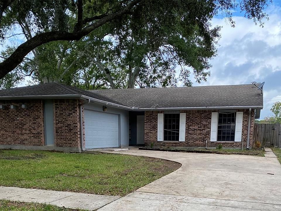 1st image of 2234 Fairgreen Dr
