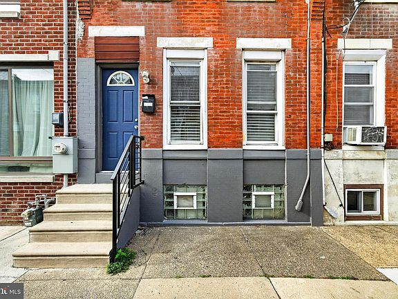 2nd image of 2029 Sigel St