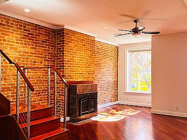 111 Seaton Pl NW — Photo 8