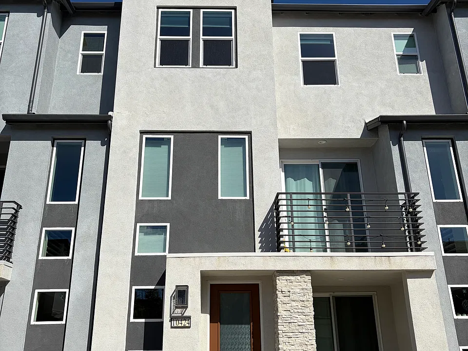 10424 Adamson Way