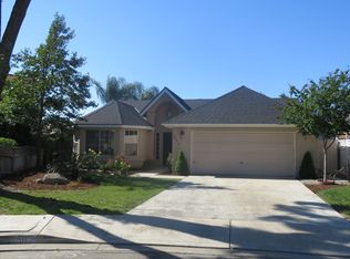 5034 W Hillsdale Ave, Visalia, CA 93291
