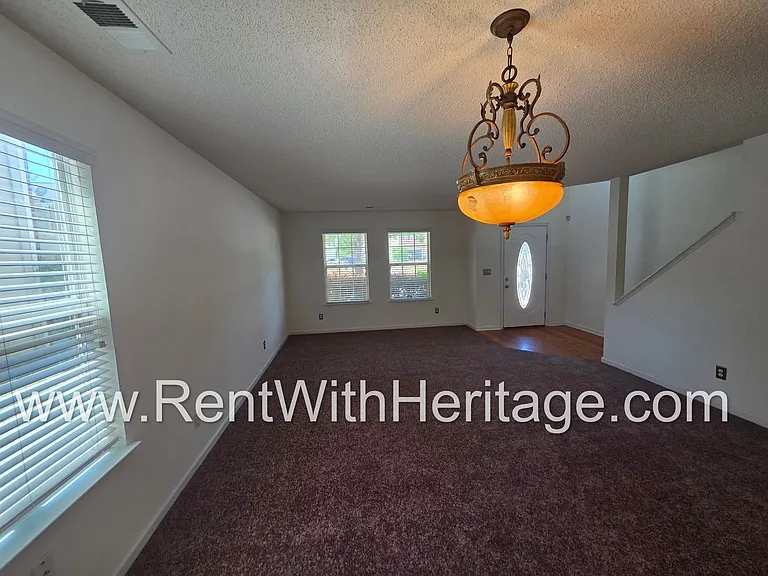2028 Sweet Bay Dr — Photo 7