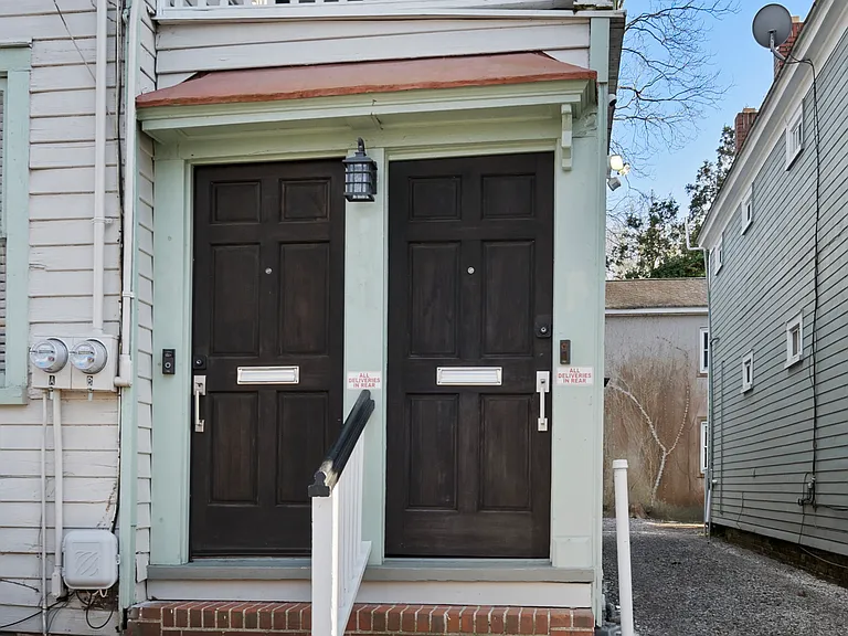 151 Line St #A — Photo 25