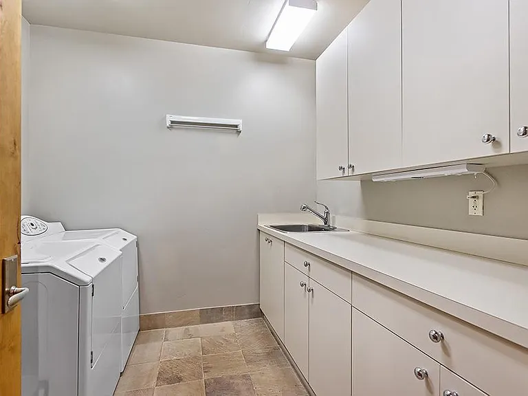 501 Rio Grande Pl #205 — Photo 19