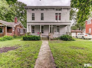 809 S English Ave, Springfield, IL 62704