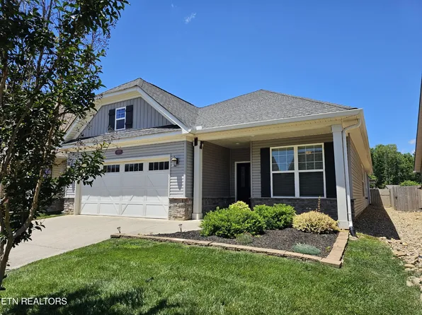 12055 Woodhollow Ln, Knoxville, TN 37932