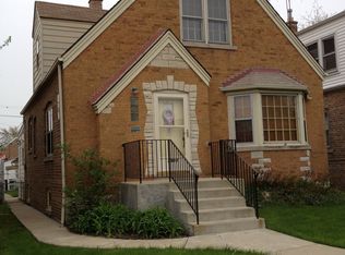5905 W Roscoe St, Chicago, IL 60634