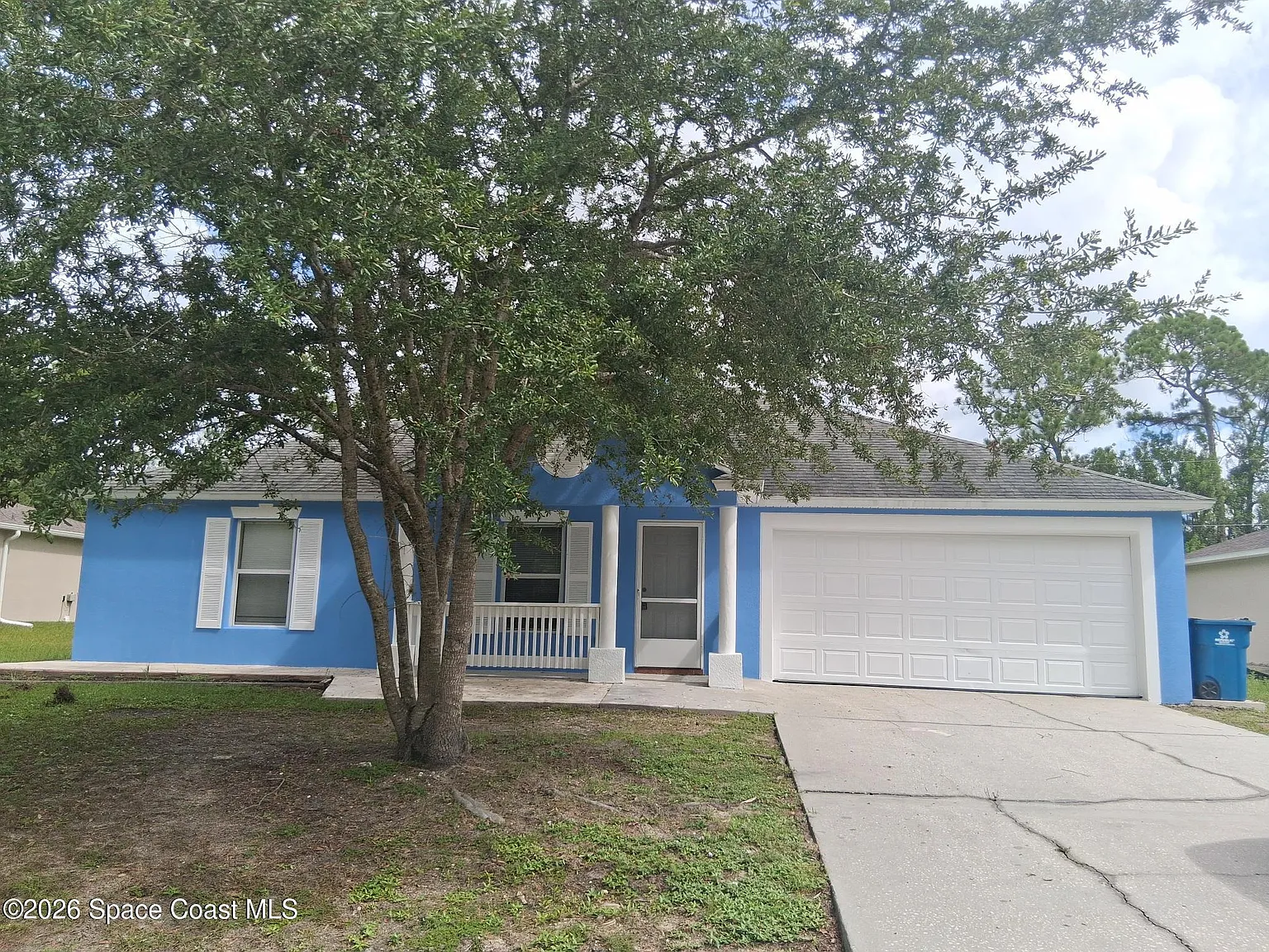 3 bed, 2.0 bath, 1199 sqft, $1,775 — Photo 1