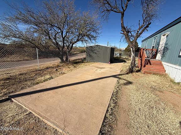 2nd image of 840 N FORT Avenue #52