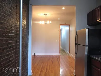 Rented by Rennit Inc.