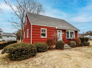 41 Waverly Ter, Shelton, CT 06484
