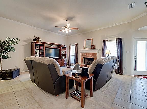 3rd image of 1032 Kingfish Dr