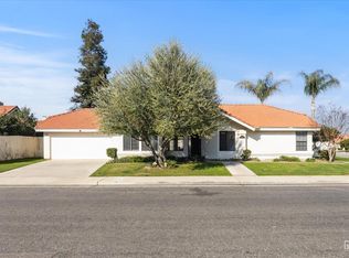 8201 Norfolk Ct, Bakersfield, CA