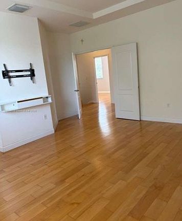 5th image of 8666 NW 114th Ct