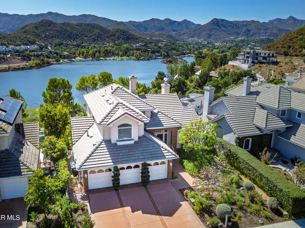 590 Cricketfield Ct, Westlake Village, CA 91361