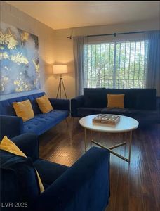 615 S Royal Crest Cir Unit 8, Las Vegas, NV, 89169