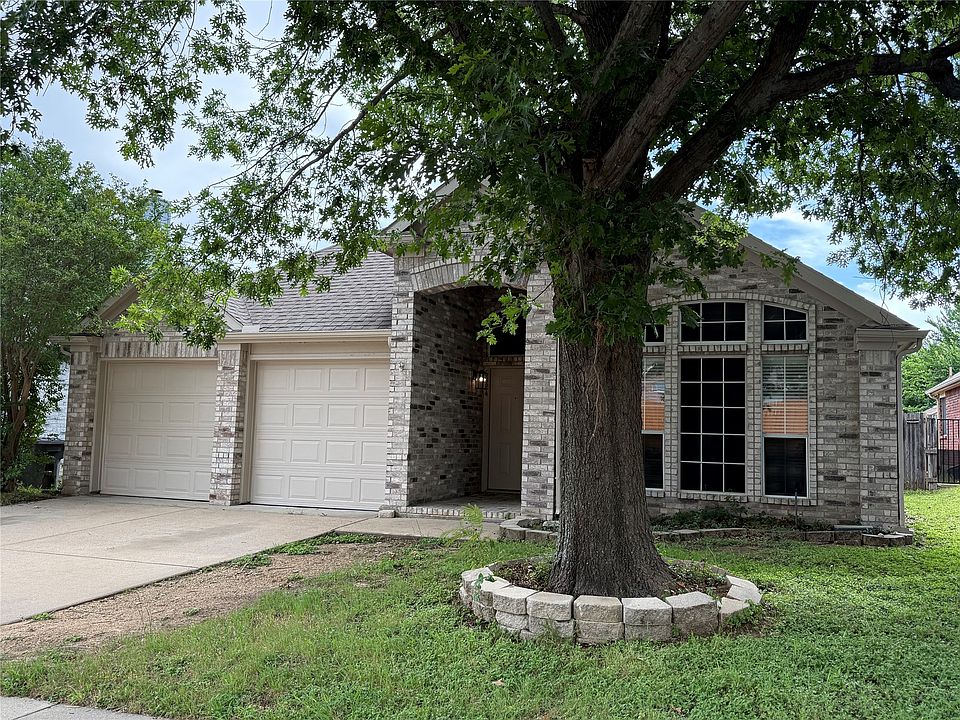 1st image of 6824 Amberdale Dr