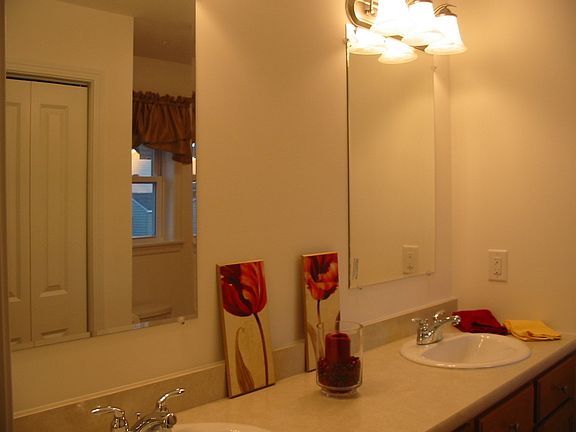 5th image of 6 Park Ln