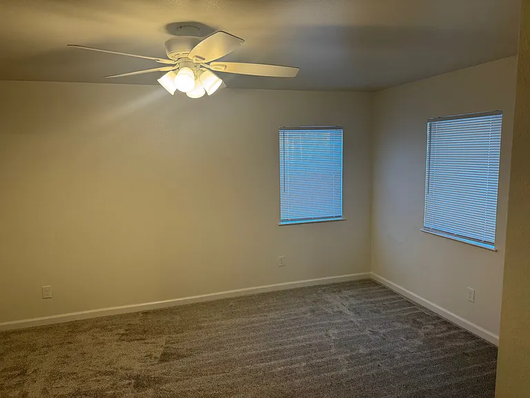 1961 Christine Dr — Photo 18