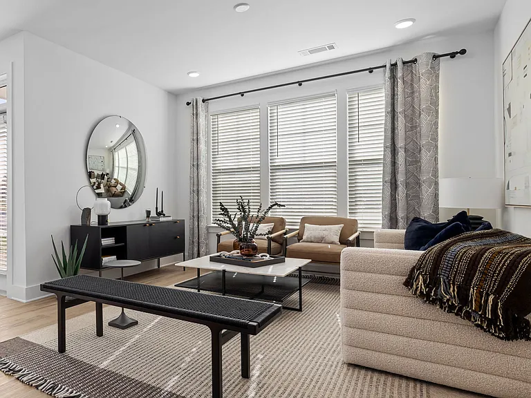 The Lindley at Grove 98 — Photo 10