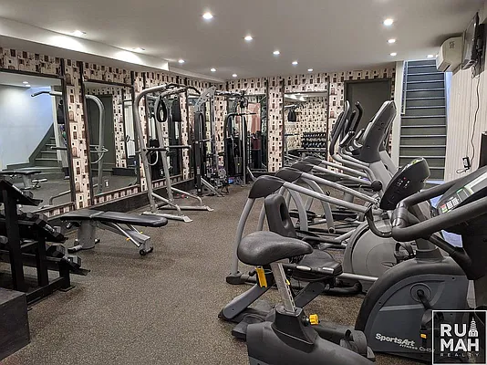 Rented by Rumah Realty Inc | media 57