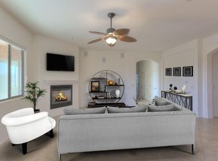 1047 W Calle Artistica, Green Valley, AZ 85614
