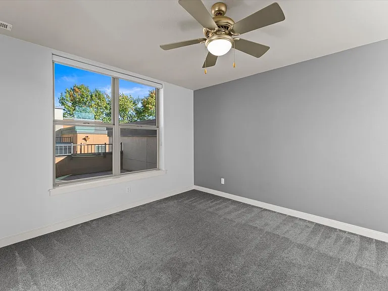 6273 NE Carillion Dr #103 — Photo 16