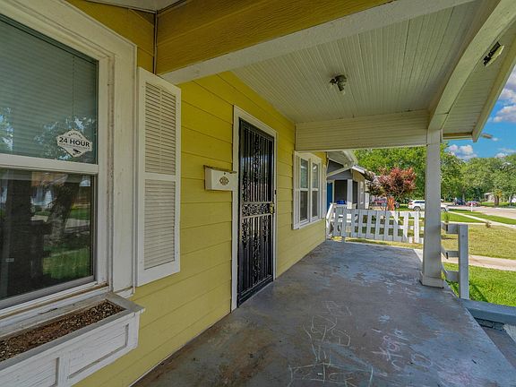 4th image of 639 N Estelle Ave