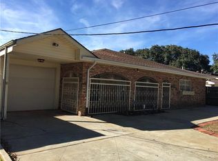 4836 Camelot Dr, New Orleans, LA 70127