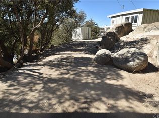2442 Elko Dr, Running Springs, CA 92382